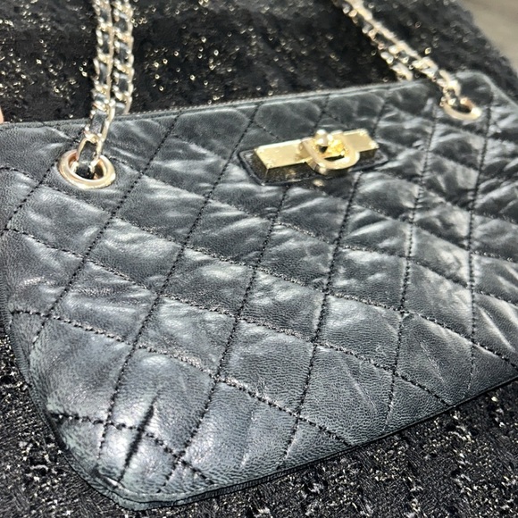 DKNY Quilted Leather Chain Strap Bag - Picture 3 of 8